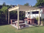 Lisboa Holzbackofen unter einer Pergola