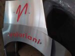 Detail der Metallhülle vom Valoriani Baby