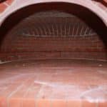 Four Grand Mere Marmiton erhöhtes Modell mit ausgemauerter Kuppel